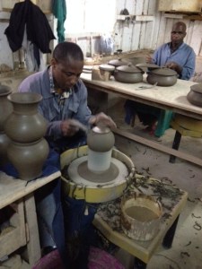 Showing how the plates are shaped.